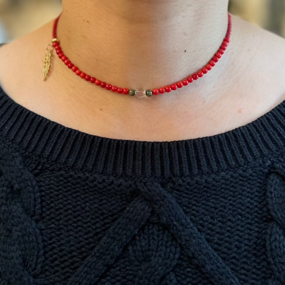 Holy Holly Choker (Red)