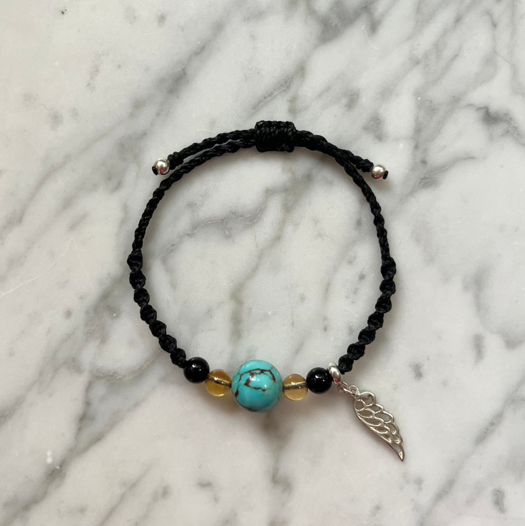 Designed with psychic readings by psychic Setsu